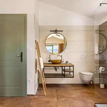Holiday home Lovely Home In Vrbnik With Sauna